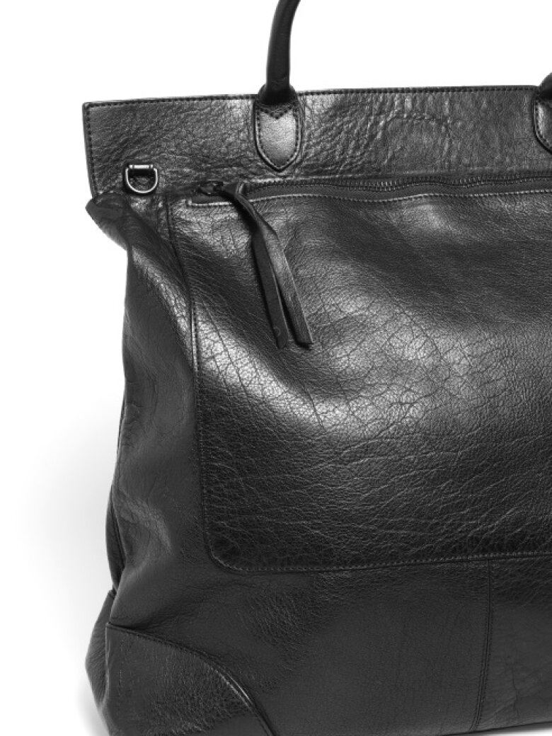 Bag in black leather