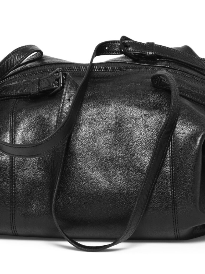 Bag in black leather