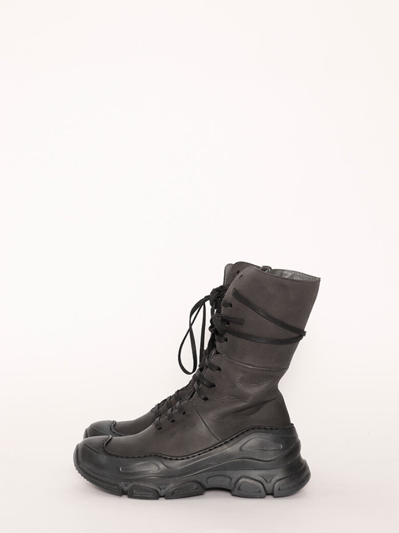 Lofina - Boot with laces and zipper