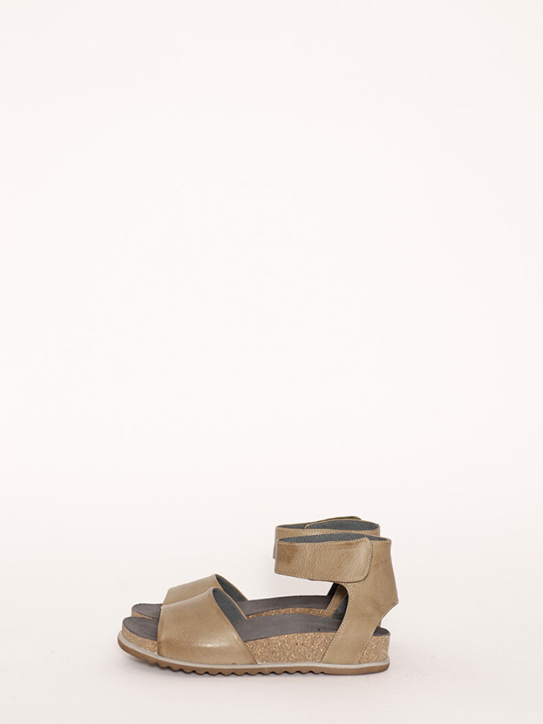 Lofina sandal with an ankle strap