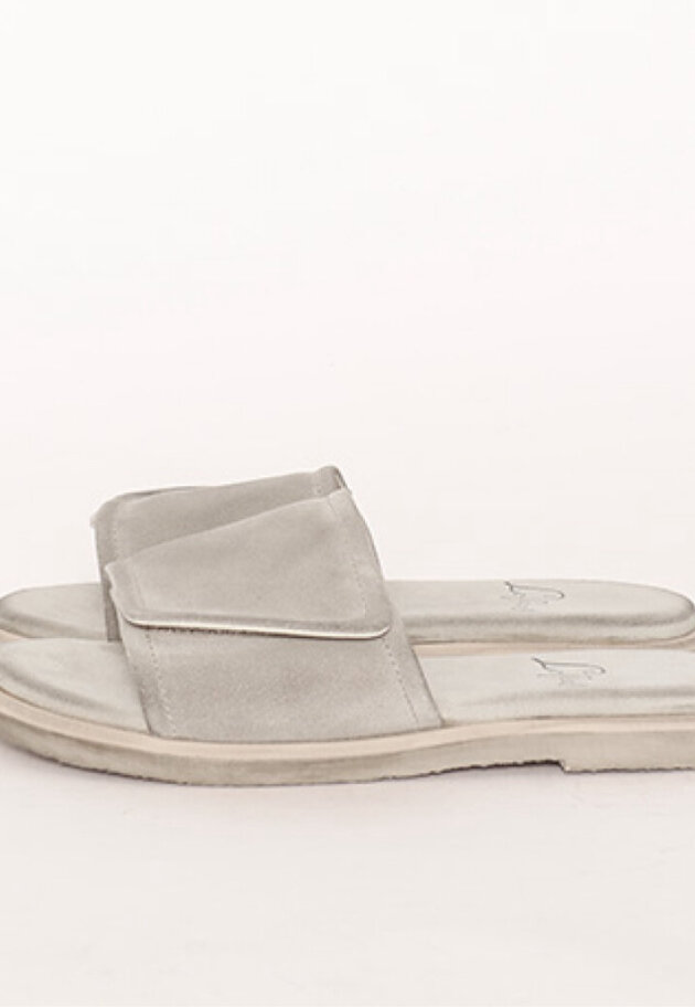 Lofina - Lofina sandal med velcro