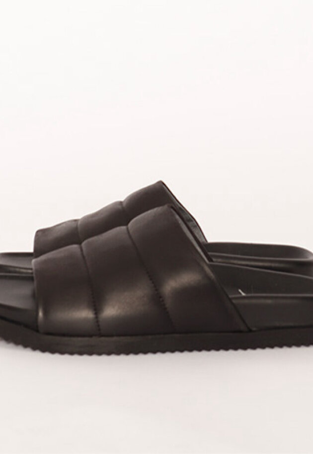 Lofina - Lofina sandal med kantet snude