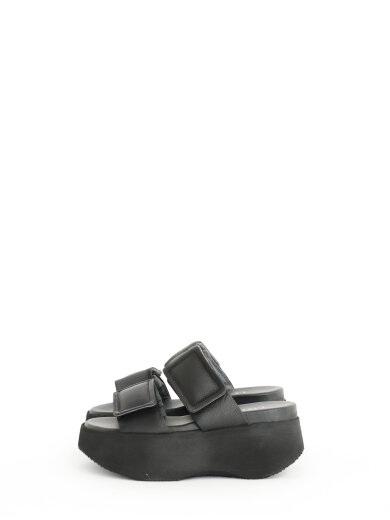 Sandals - Lofina - Sandal with velcro closure