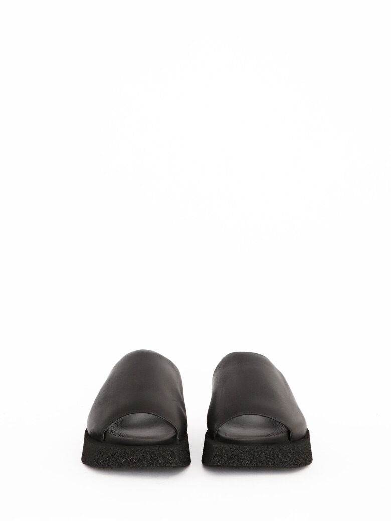 Lofina - Squared slippers sandal