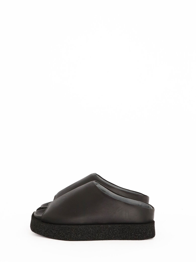 Lofina - Squared slippers sandal