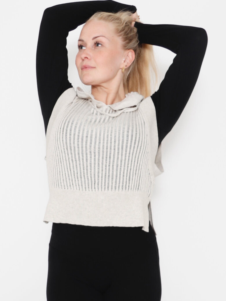 Sort Aarhus - Knit vest with hoodie