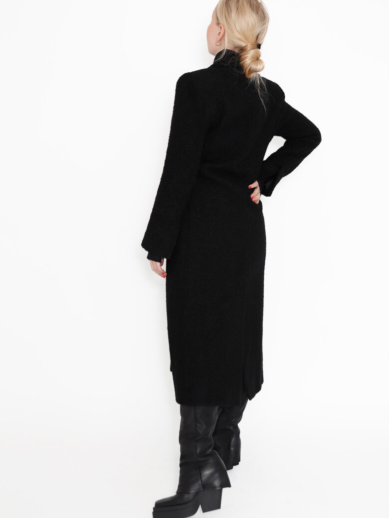 Sort Aarhus - Long jacket in bouclé with pockets and button