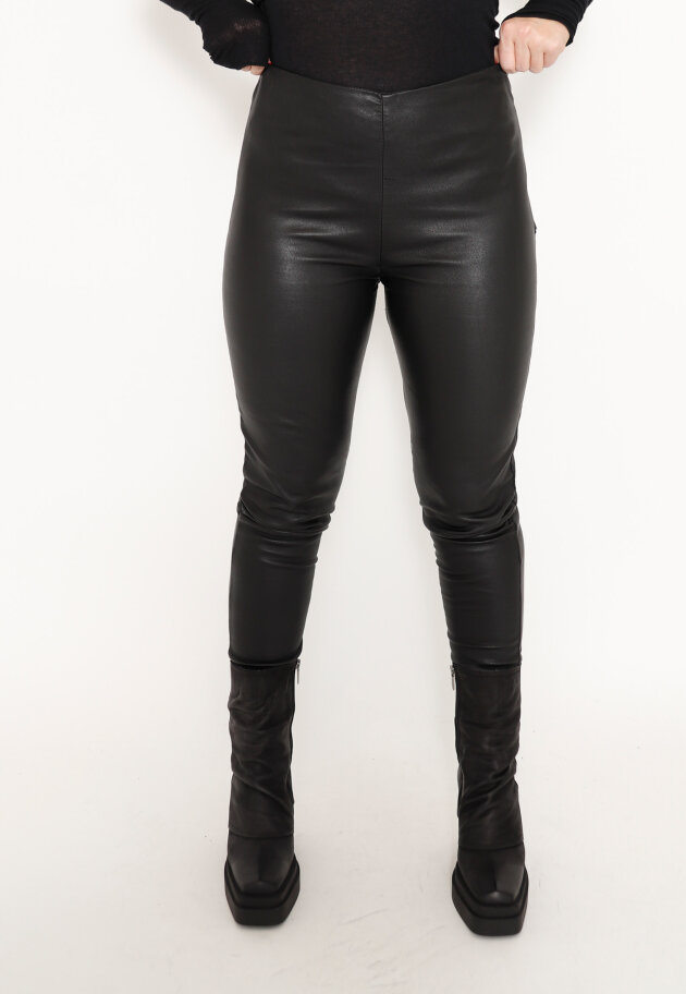 Sort Aarhus - Tight fit leather leggings