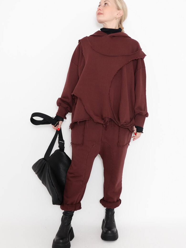 Sort Aarhus - Hoodie in cotton with raw details