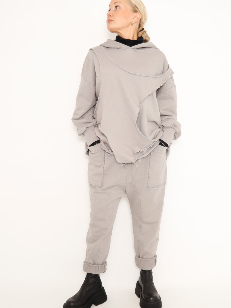 Sort Aarhus - Hoodie in cotton with raw details