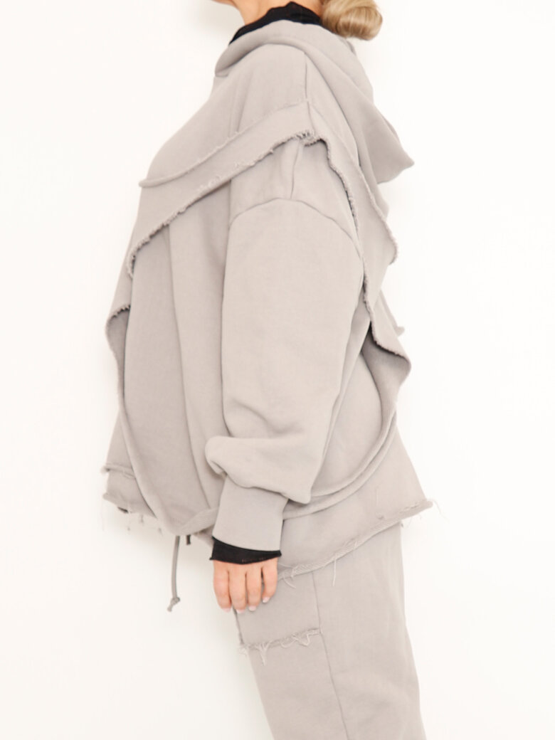 Sort Aarhus - Hoodie in cotton with raw details