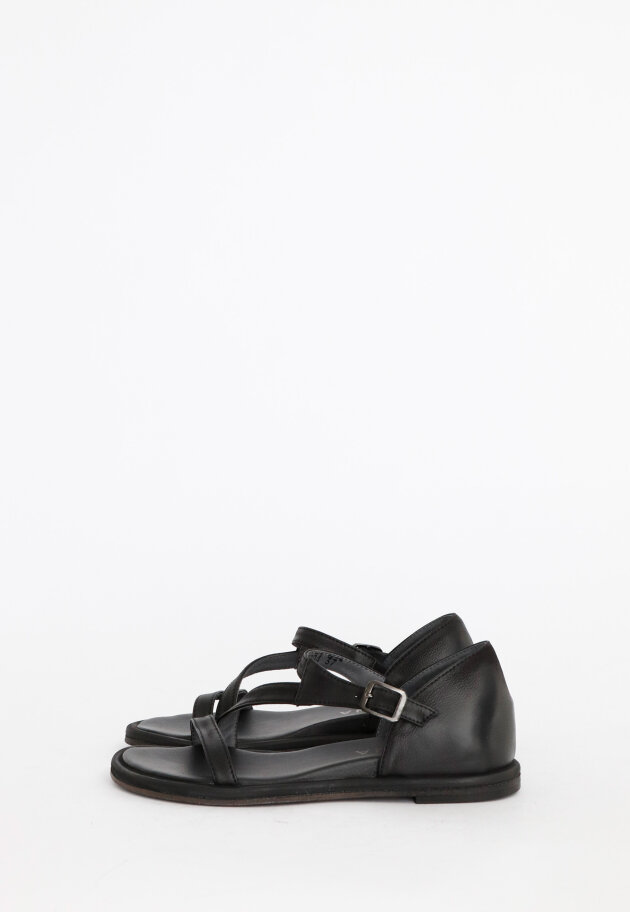 Lofina - Sandal with buckle and leather sole