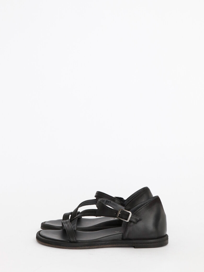 Lofina - Sandal with buckle and leather sole