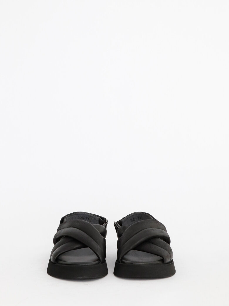 Lofina - Sandal with velcro