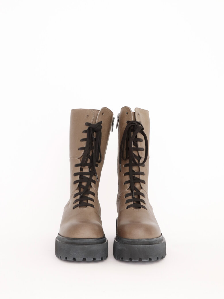 Lofina - Boot with laces and zipper