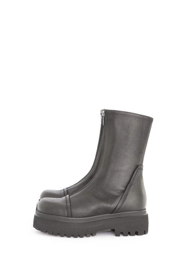 Lofina - Boot with front zipper