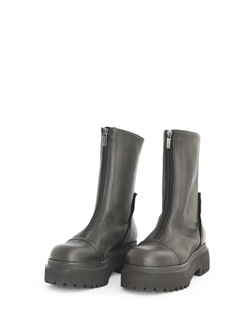 Lofina - Boot with front zipper