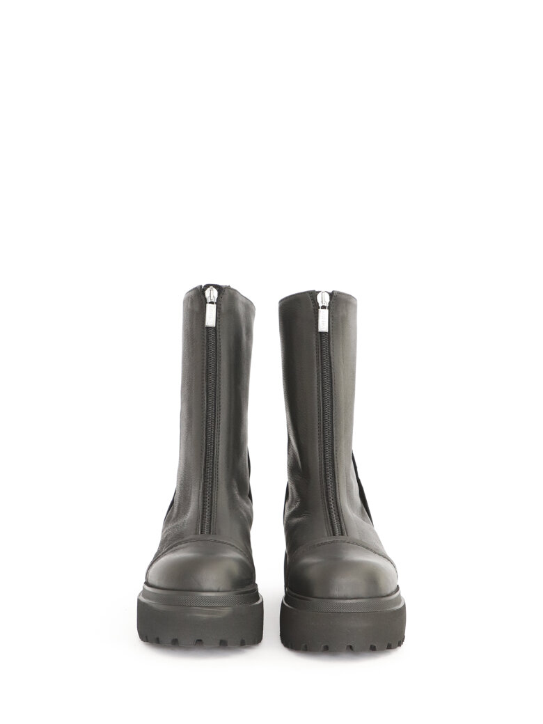 Lofina - Boot with front zipper