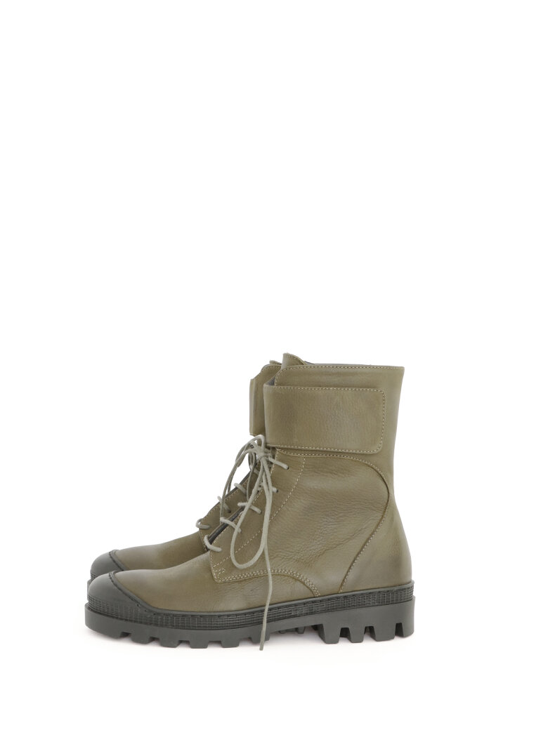 Lofina - Boot with velcro, zipper and laces