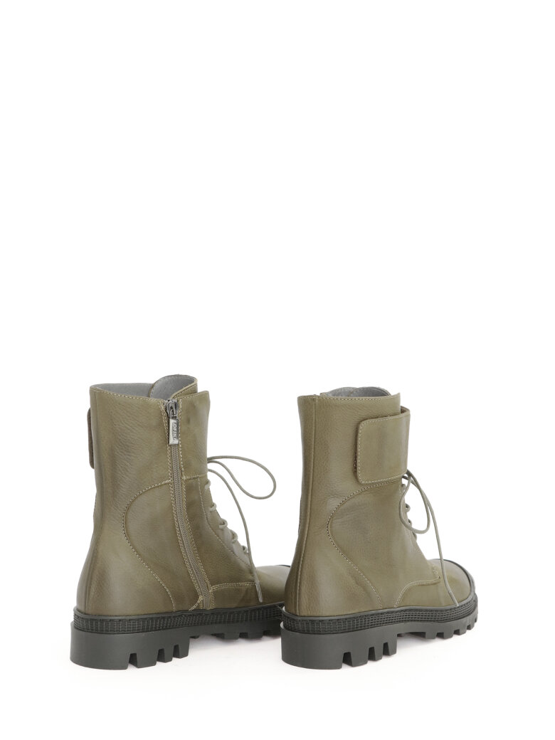 Lofina - Boot with velcro, zipper and laces