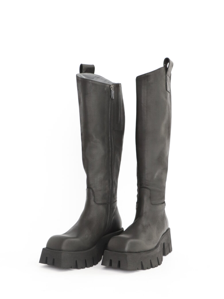 Lofina - Long boot with zipper