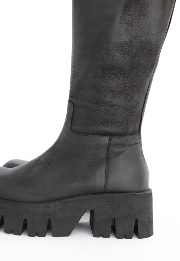 Lofina - Long boot with zipper