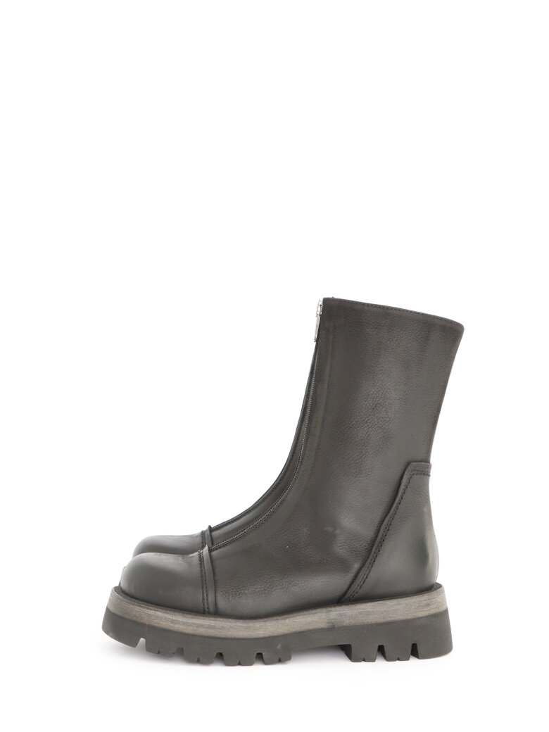 Lofina - Boot with front zipper