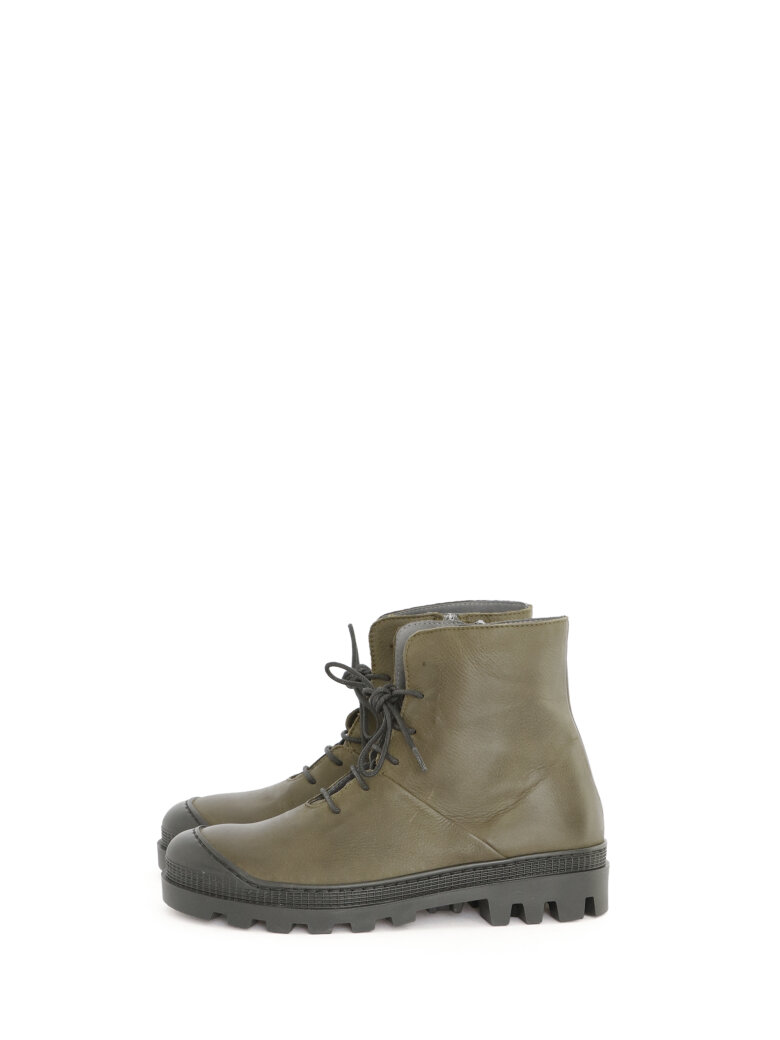 Lofina - Boot with laces and zipper