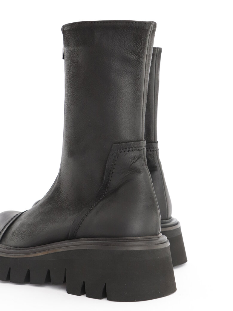 Lofina - Boot with front zipper