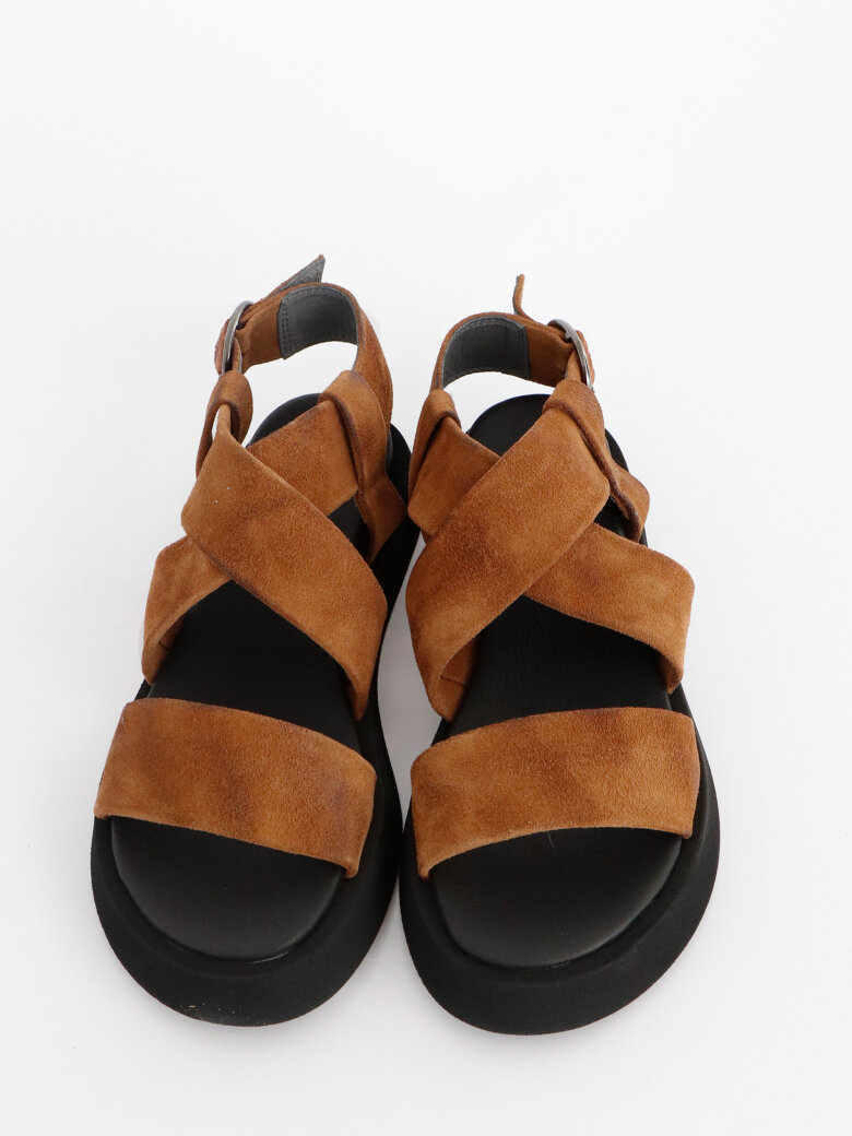 Lofina - Sandal in suede with buckle