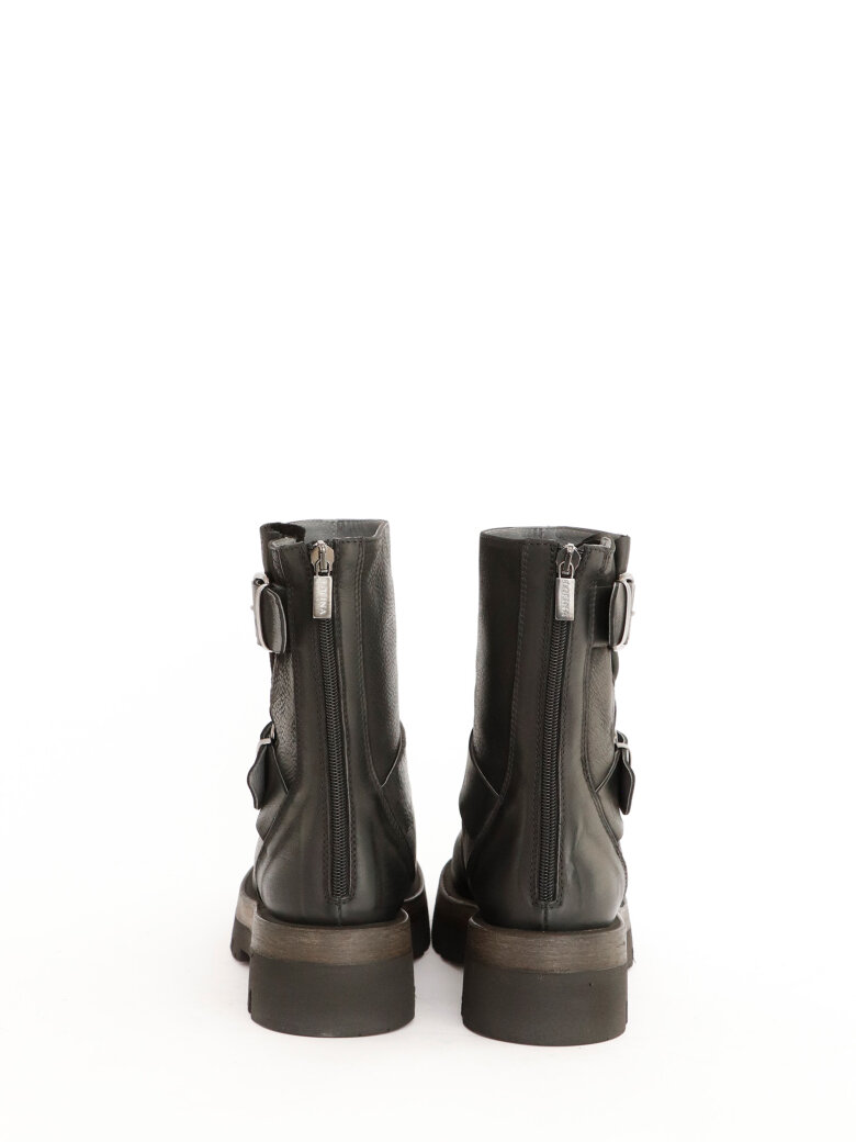 Lofina - Boot with buckles and zipper