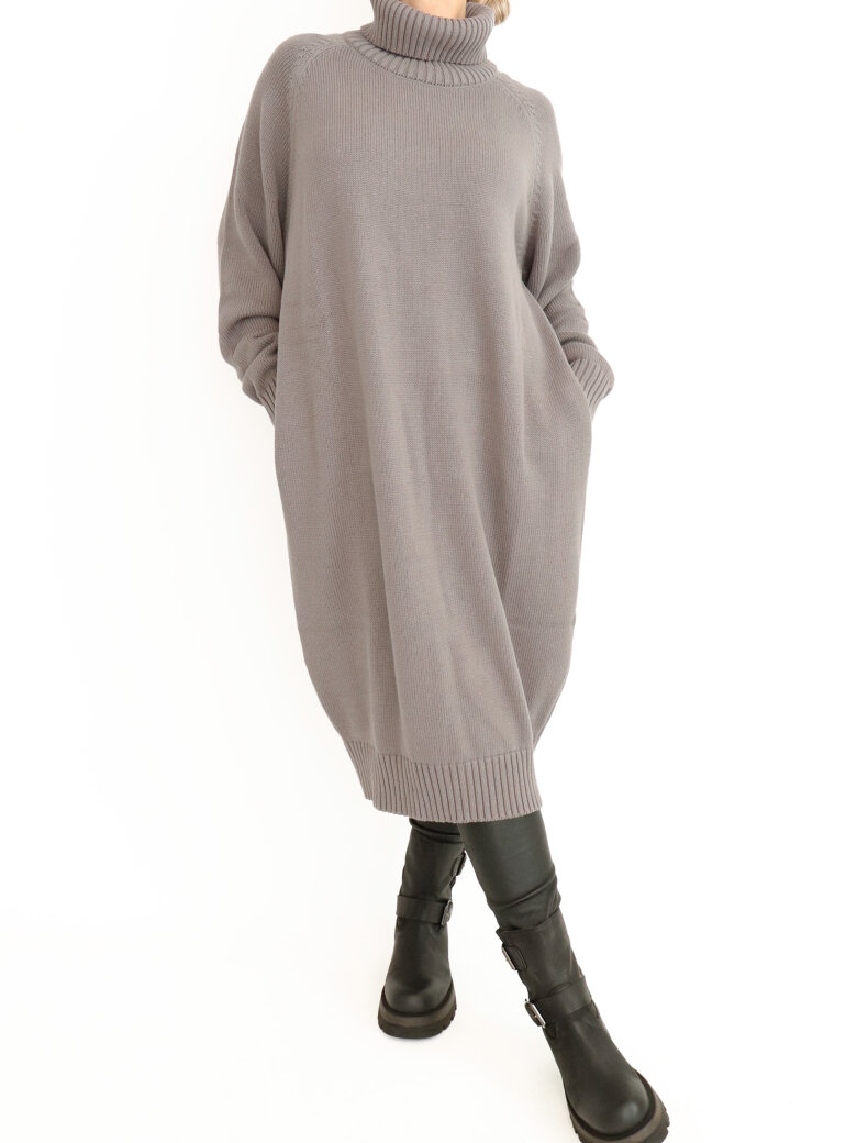 Sort Aarhus - Turtle neck dress in cotton