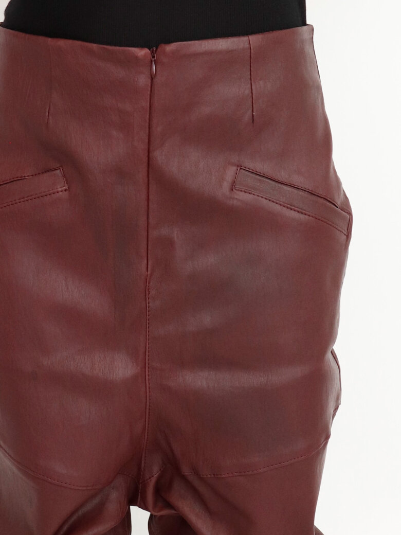 Sort Aarhus - Baggy leather pants with pockets and zipper