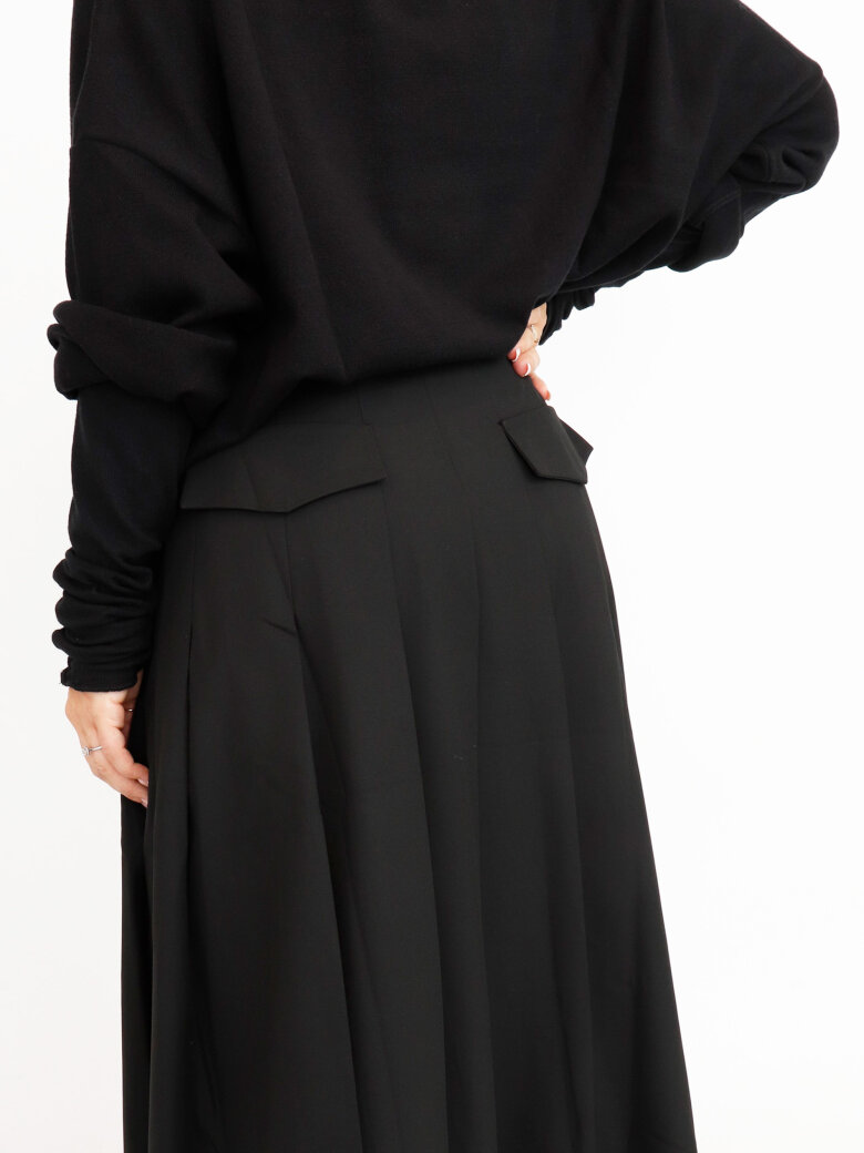 Sort Aarhus - Long skirt with button closure and pockets