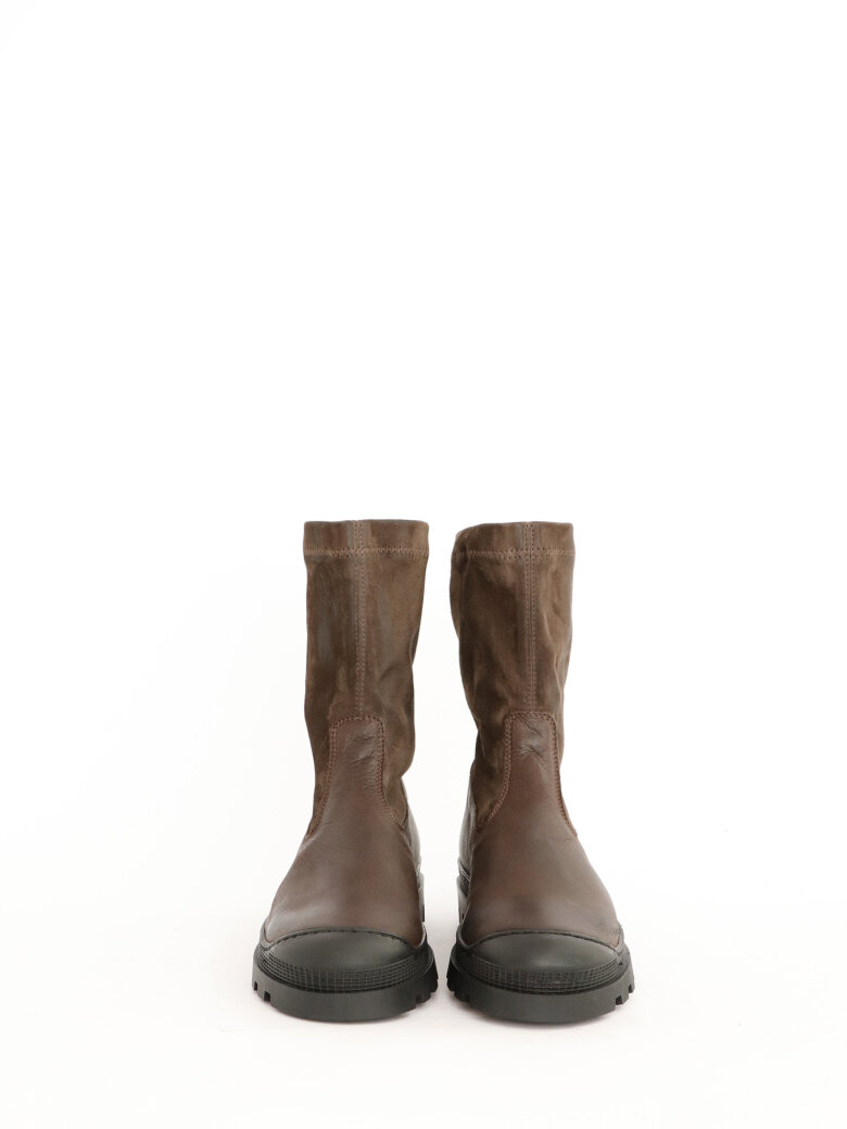 Lofina - Boot with suede and zipper