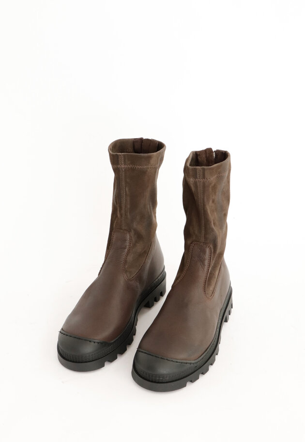 Lofina - Boot with suede and zipper