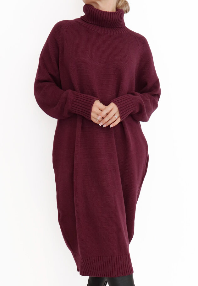 Sort Aarhus - Turtle neck dress in cotton