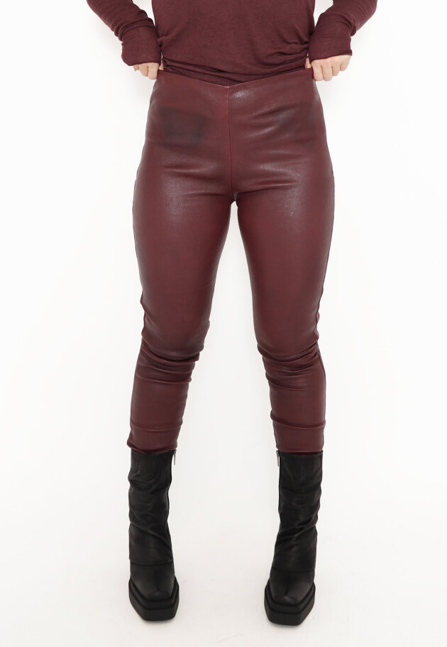 Sort Aarhus - Tight fit leather leggings