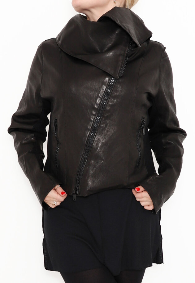 Sort Aarhus - Leather jacket with zipper and pockets