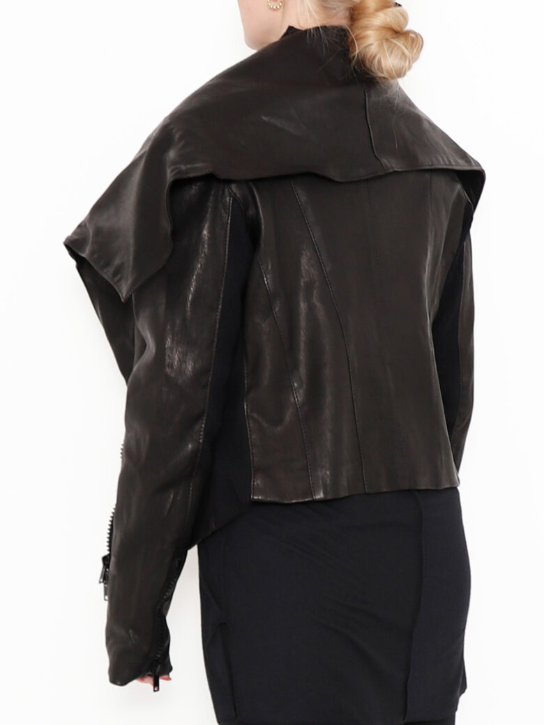 Sort Aarhus - Leather jacket with zipper and pockets