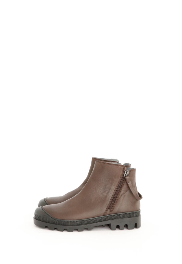 Lofina - Short boot with zipper