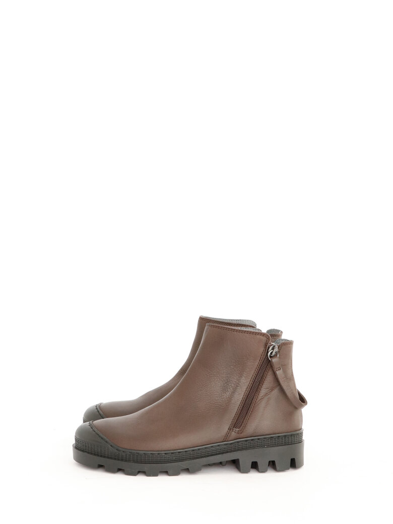 Lofina - Short boot with zipper