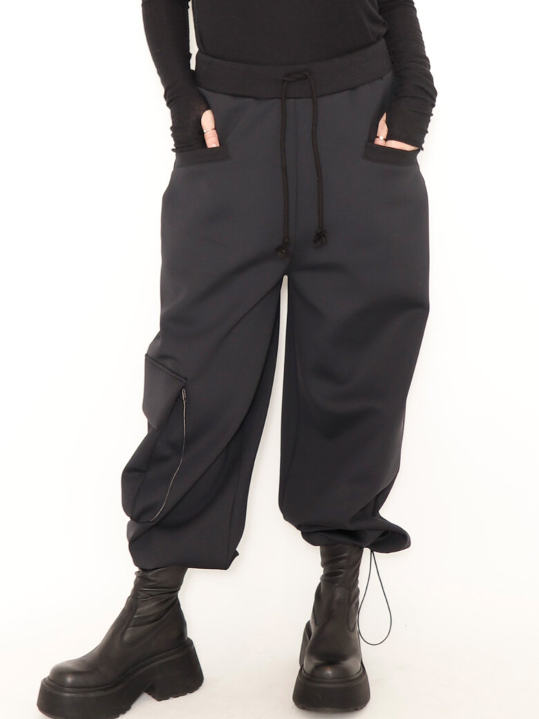 Sort Aarhus - Pants in neoprene with pockets and elastic