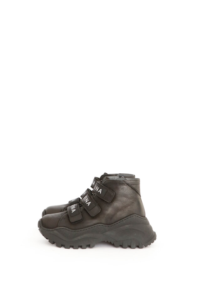 Lofina - Short boot with LOFINA logo and velcro