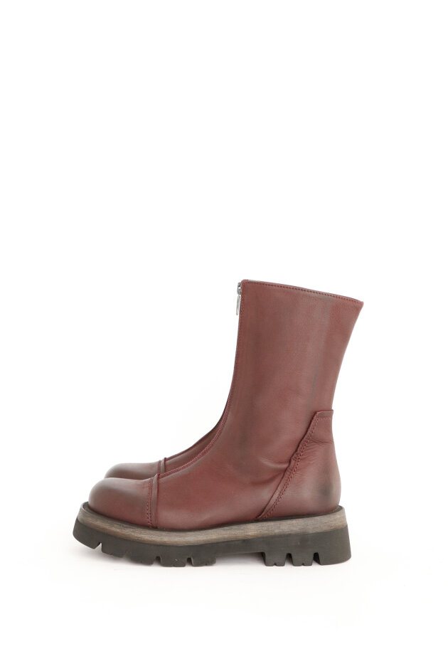 Lofina - Boot with front zipper