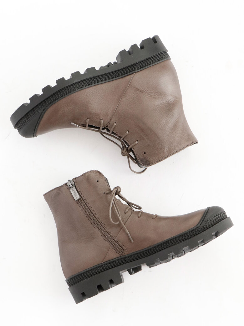 Lofina - Boot with laces and zipper