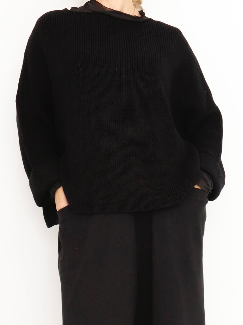 Sort Aarhus - Knit in merino wool 