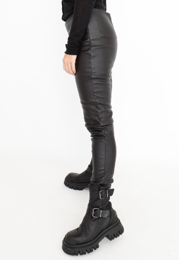 Sort Aarhus - Tight fit leather leggings