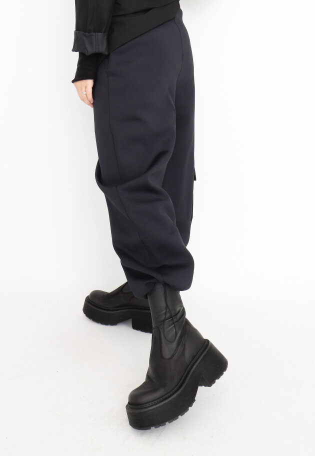 Sort Aarhus - Pants in neoprene with pockets and elastic