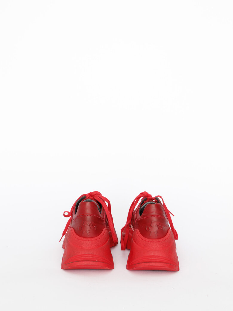 Lofina - Sneakers with laces.